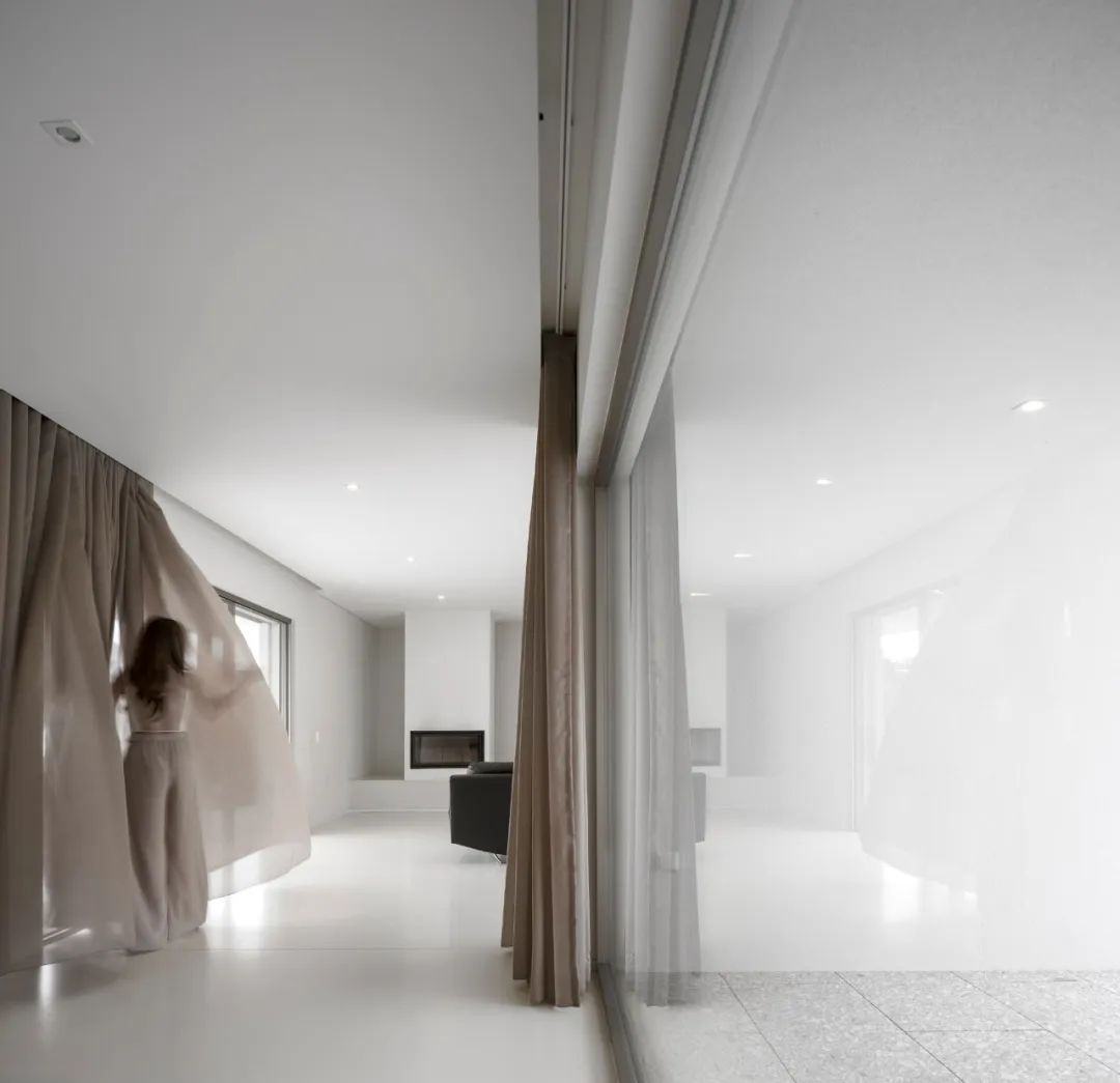 埃斯托里尔别墅丨葡萄牙丨Rui Vieira Oliveira architect-56