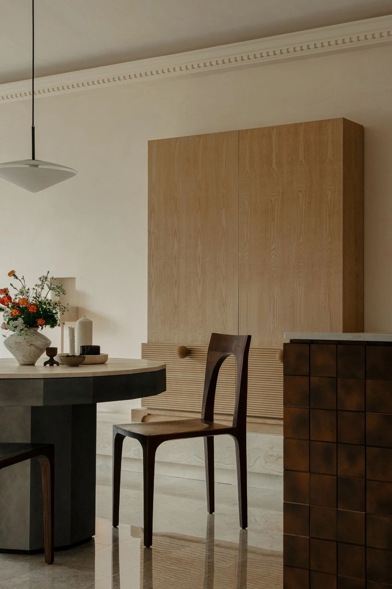 G 屋；G 宅（这里若有更多语境，能更准确翻译G代表的含义，比如可能是人名、地名首字母等） 丨Atelier01  A01-44