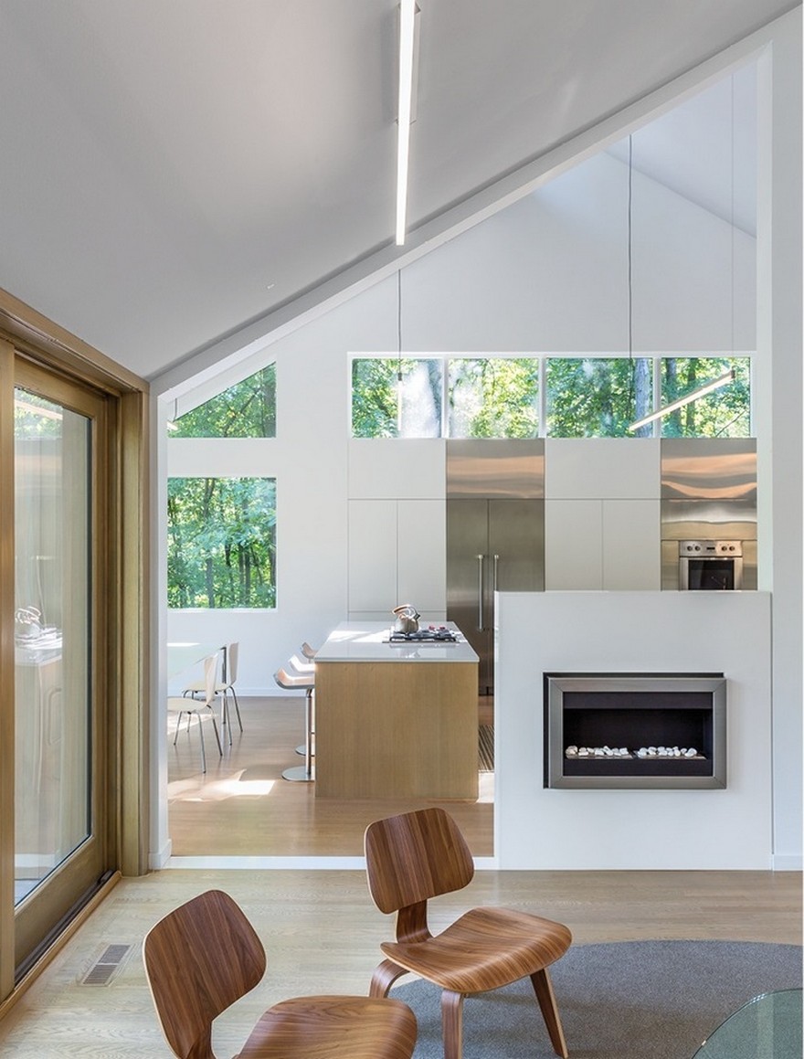 Renovation of a Private Residence on a Wooded Site Near Iowa City, Iowa-19