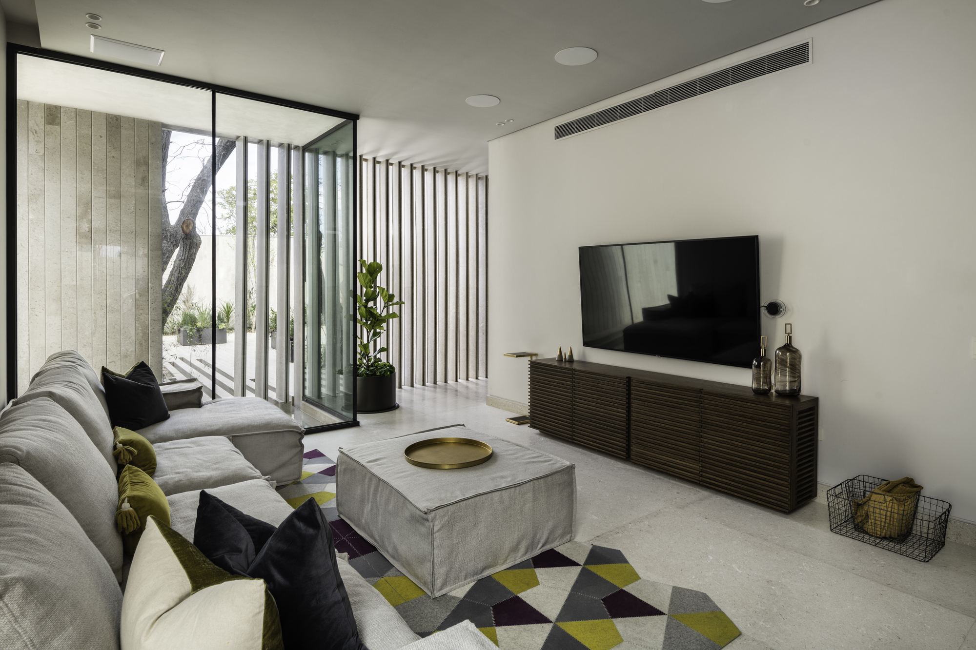 墨西哥 Gabriela Carrillo Valdez 别墅设计 | 自然与居住的融合-3