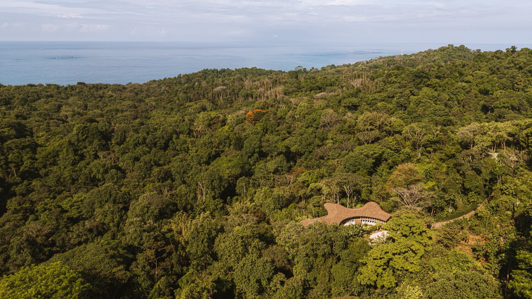 Ojo de Nila别墅丨哥斯达黎加蓬塔雷纳斯丨Studio Saxe-12