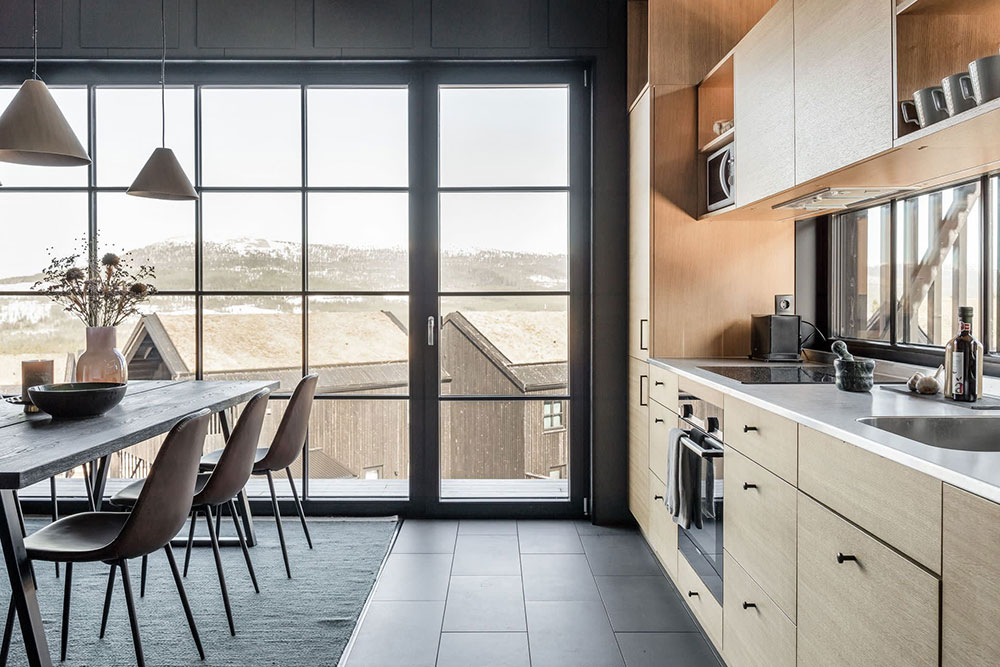 瑞典高山度假公寓 | 木质奢华与自然之美-6