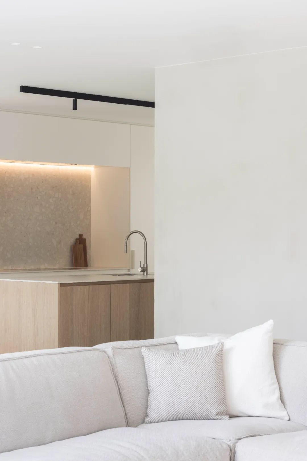 邦海登家庭住宅室内翻新设计丨Van der Celen-25