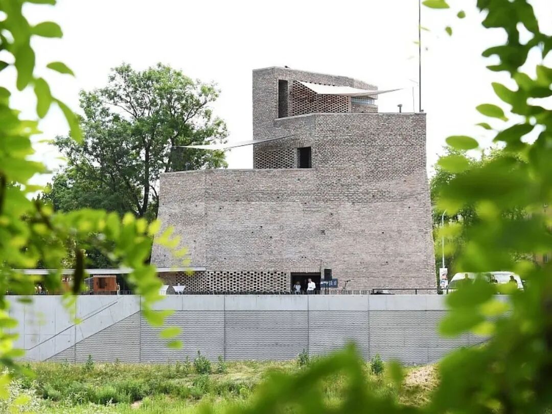 Szolnok城堡：历史遗产保护的创新范例-4