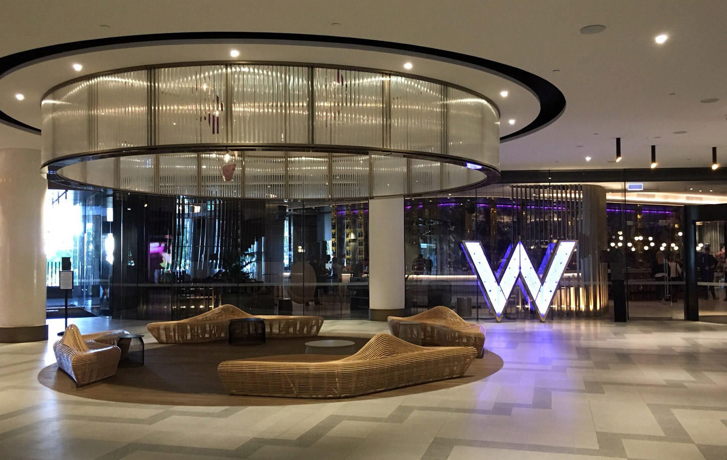 布里斯班W酒店（注：W是喜达屋酒店集团旗下酒店品牌，这里推测为该品牌位于布里斯班的酒店，若实际并非此含义，请提供更多背景信息）-46