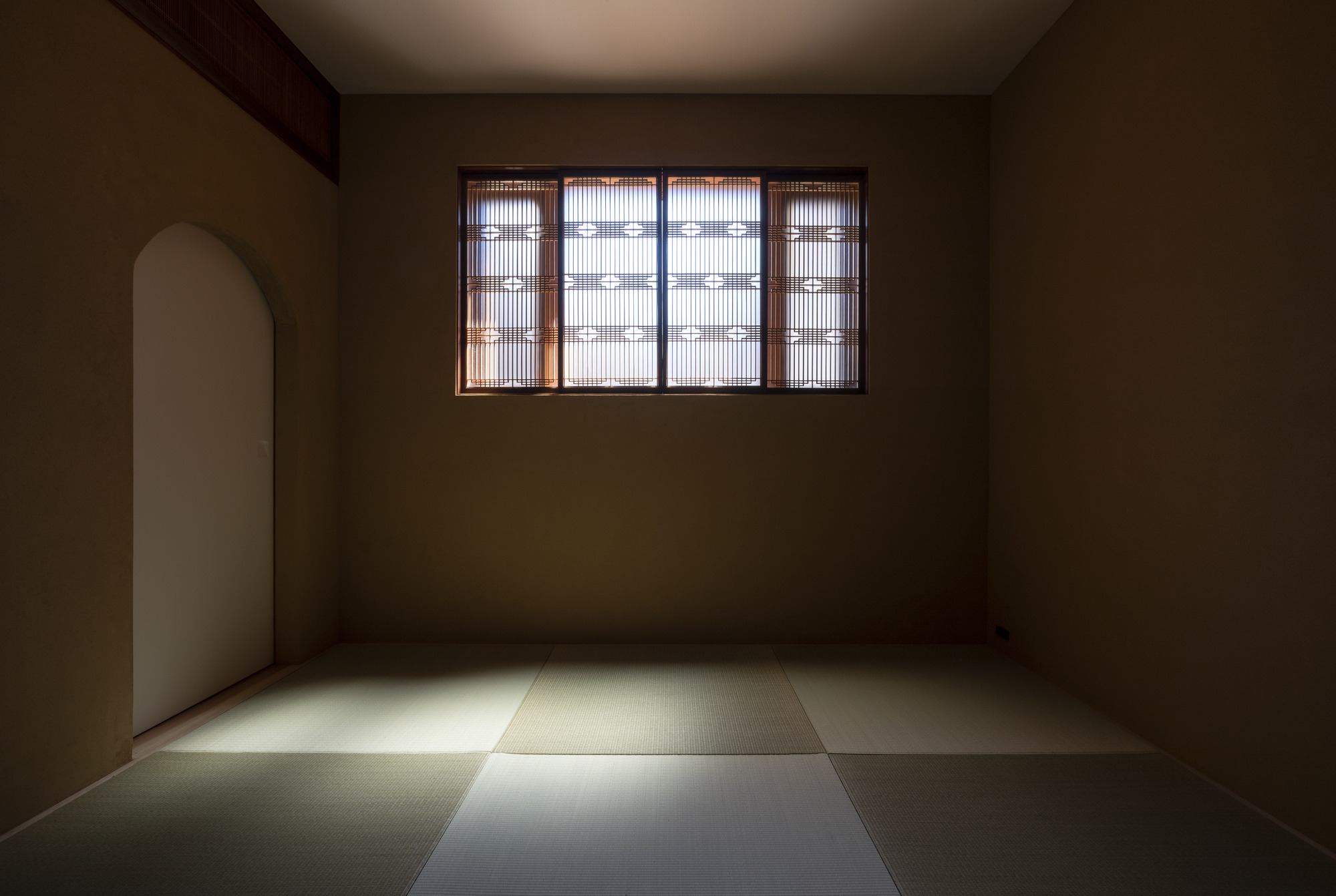 天空洞穴屋和诊所丨日本东京丨IKAWAYA Architects-36