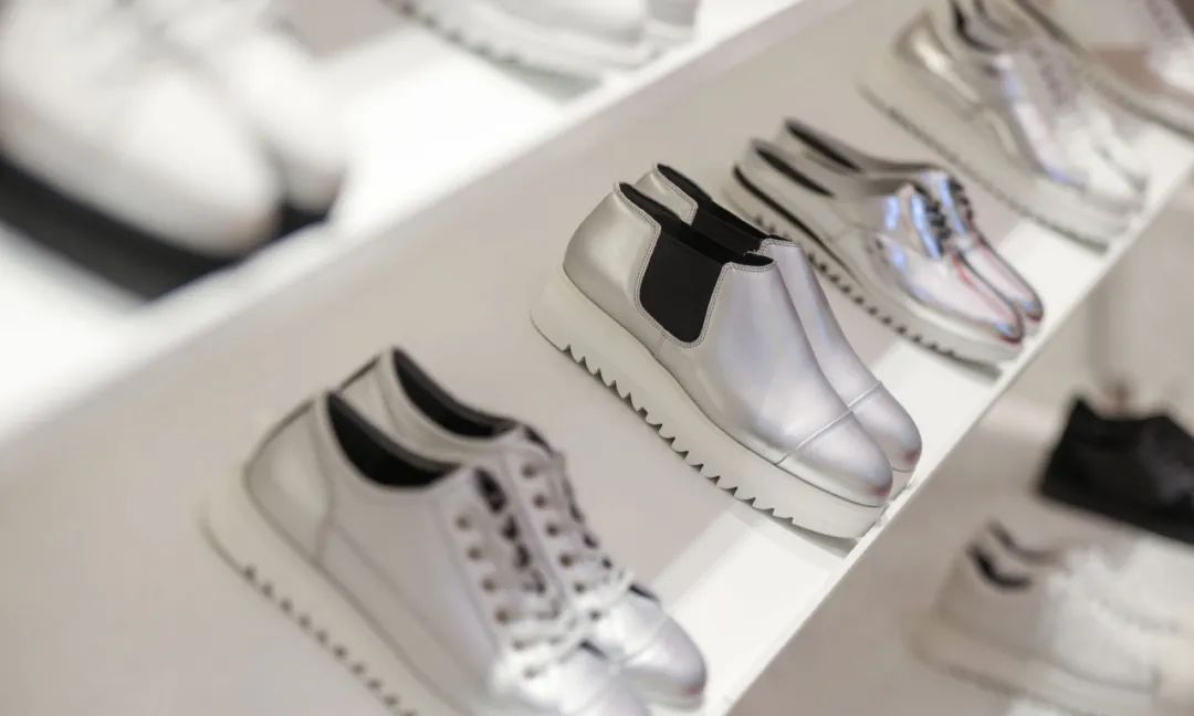 鬼塚虎全新奢华系列 THE ONITSUKA™ 国内首家精品店丨中国北京丨米尚丽零售设计网-15