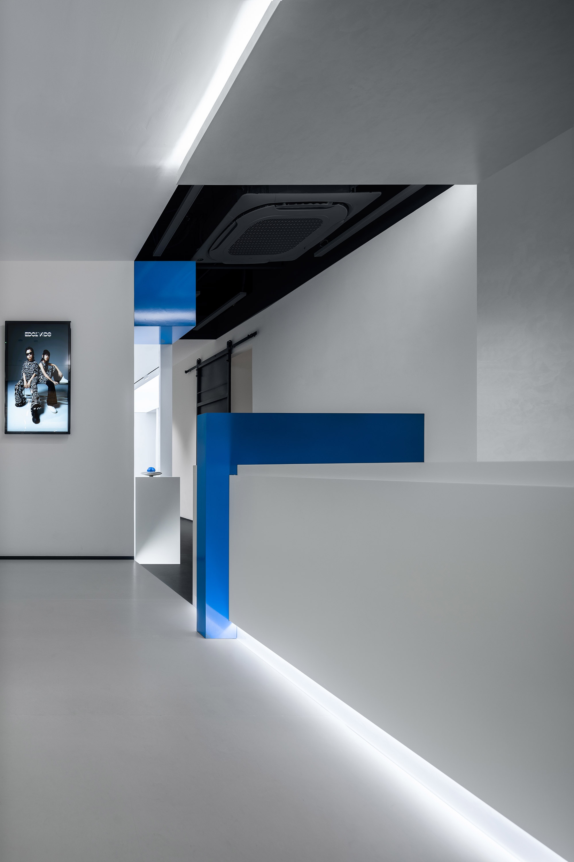 花漾萌童上海总部丨中国上海丨大斌空间-26