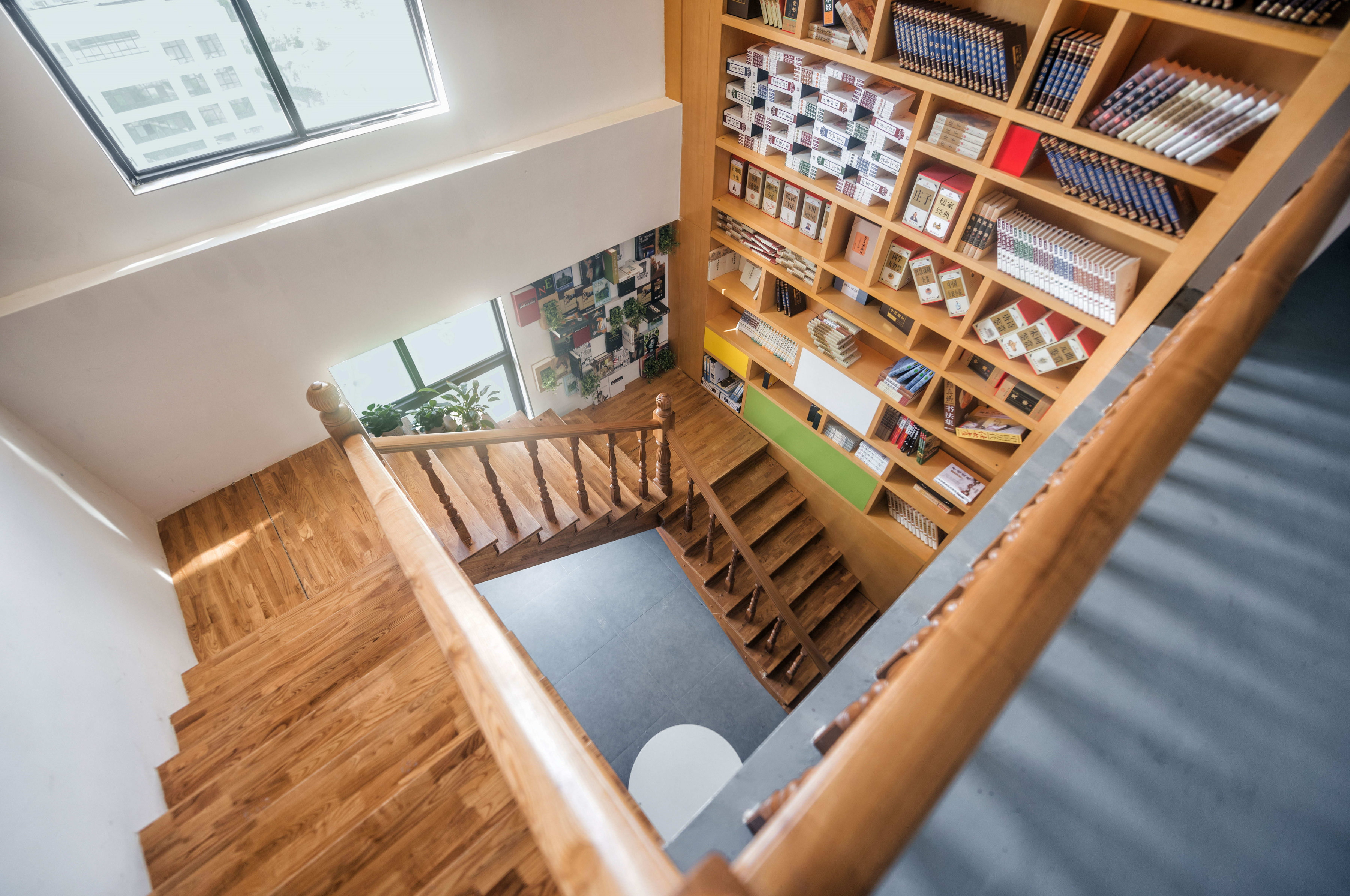 拉萨科技众创空间-15