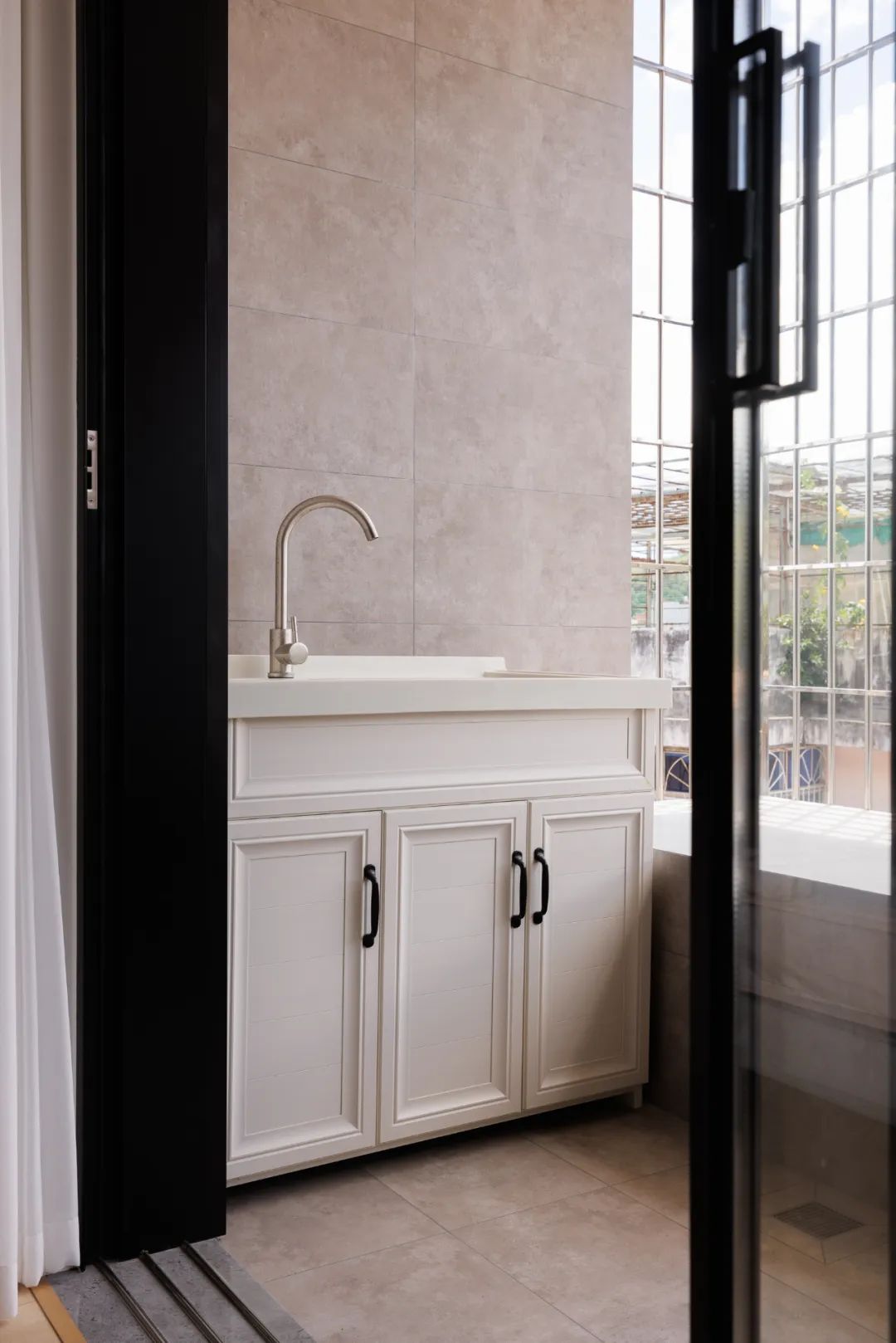 80年代老破小变身美式温馨学区房丨中国厦门丨凤凰空间-48