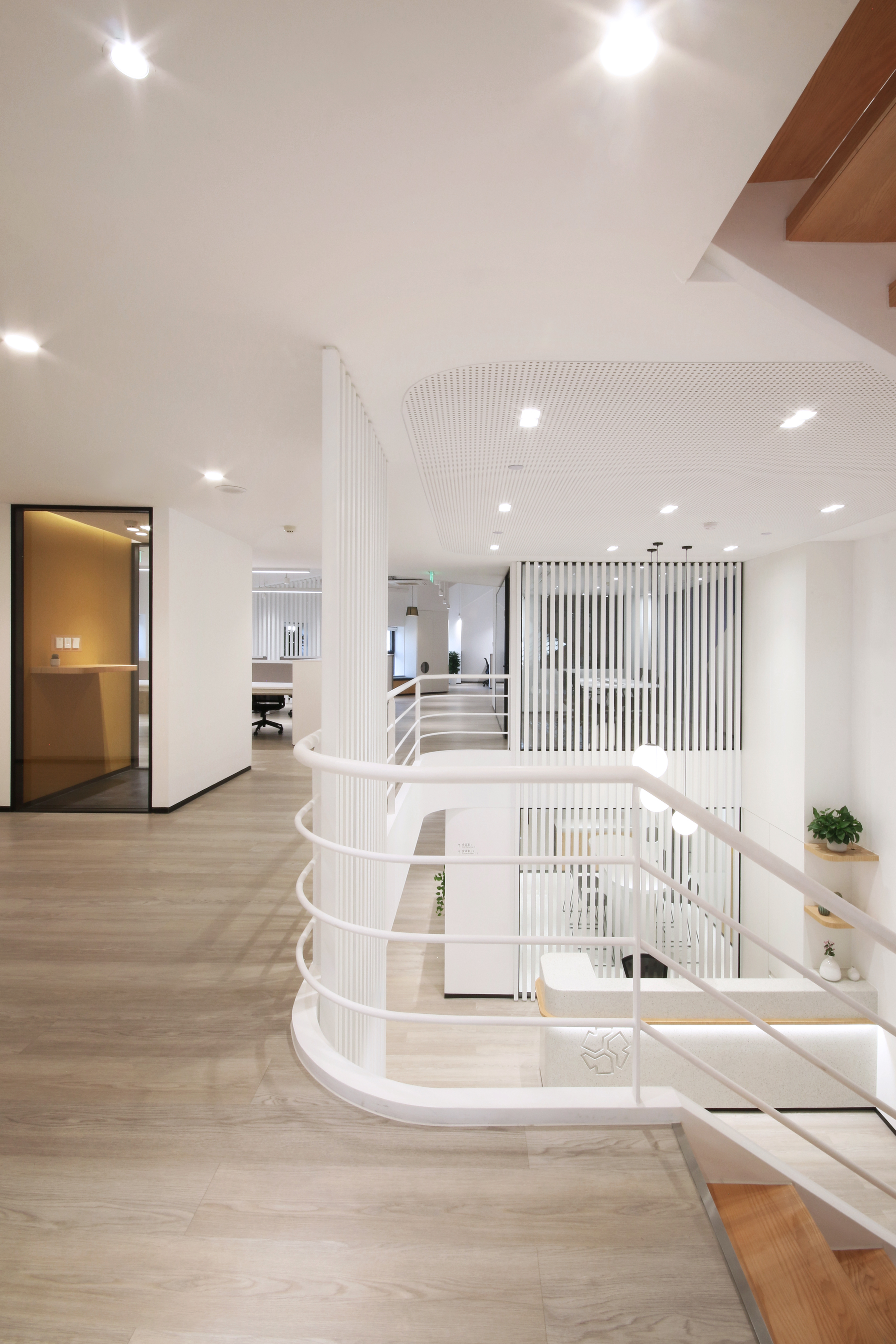 天津银石顾问公司办公室设计-18