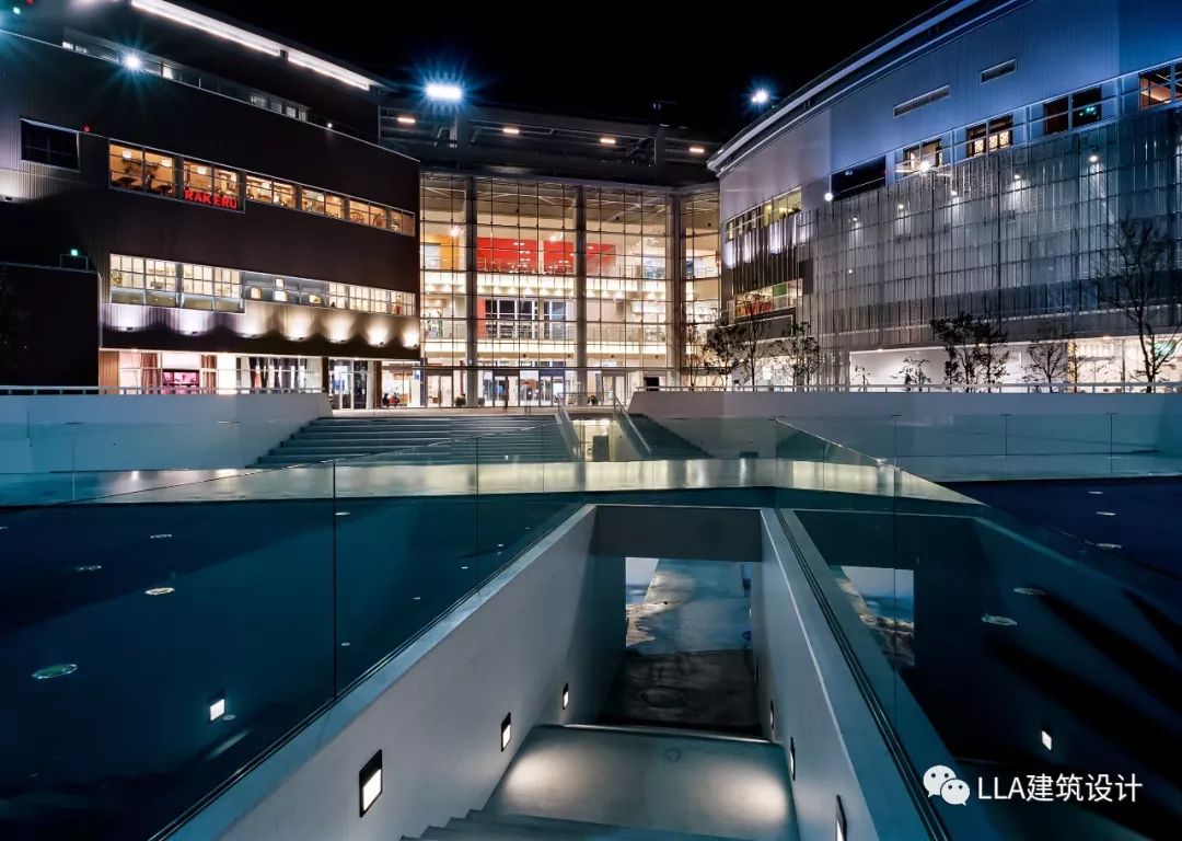 东京丰洲都市船坞，工业风购物休闲新地标-19