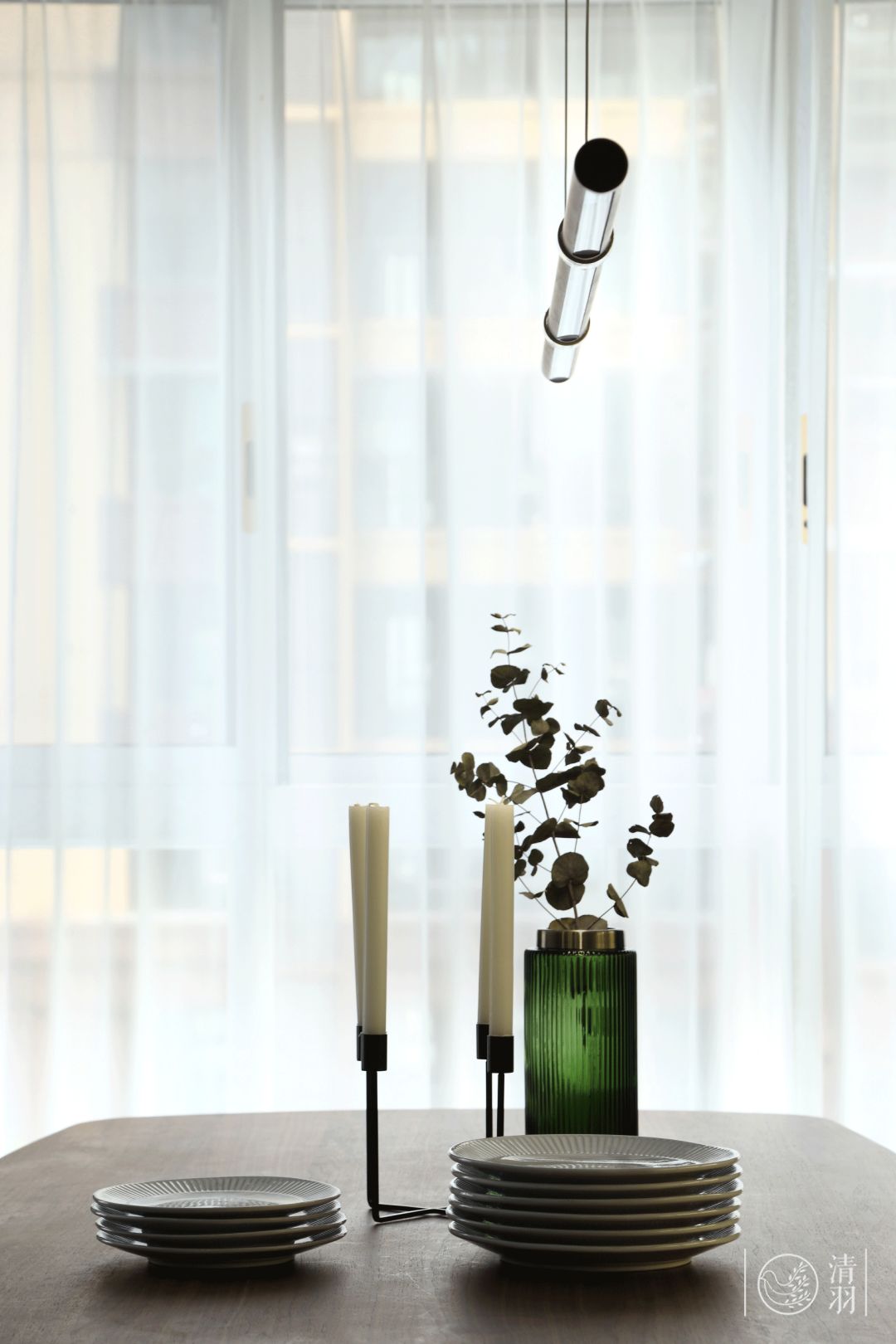 幸福诠释家的温暖——现代精致四口之家设计-54