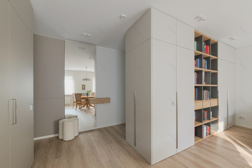 An Interior That Breathes: A Coastal Refuge in Palanga-26