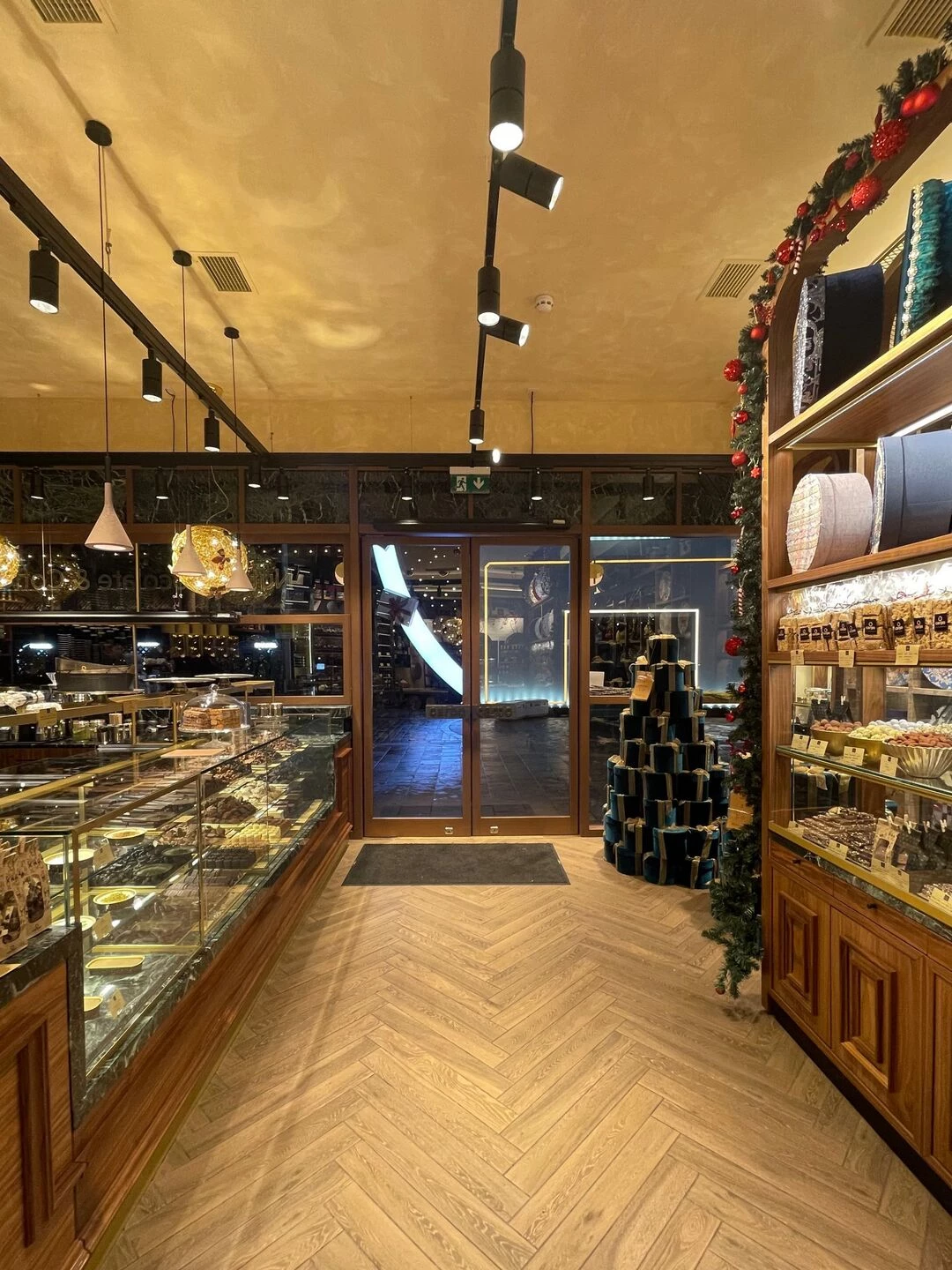 卡普罗商店丨英国伦敦丨Paly Architects-30