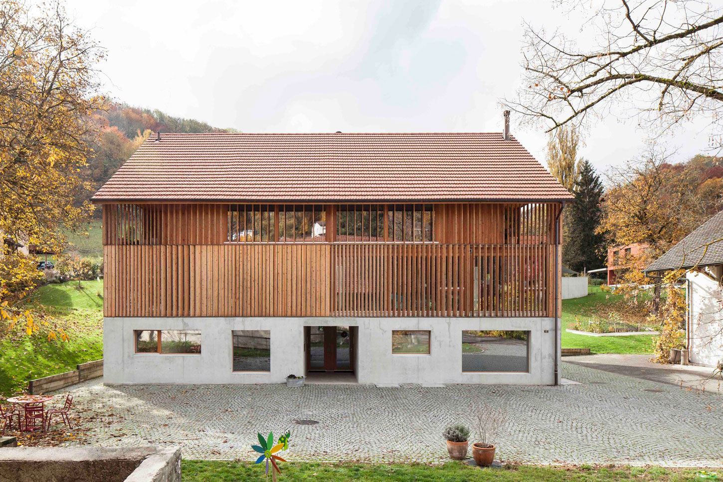 Mill Barn Conversion in Hofstetten Flüh, Switzerland by Beck + Oser Architekten-11