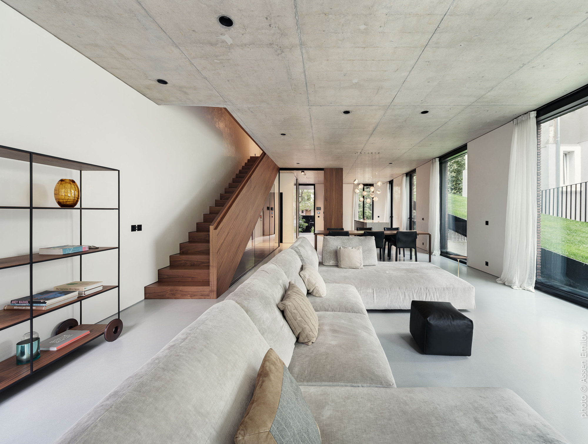 旭日草地之屋丨保加利亚丨I,O architects-10