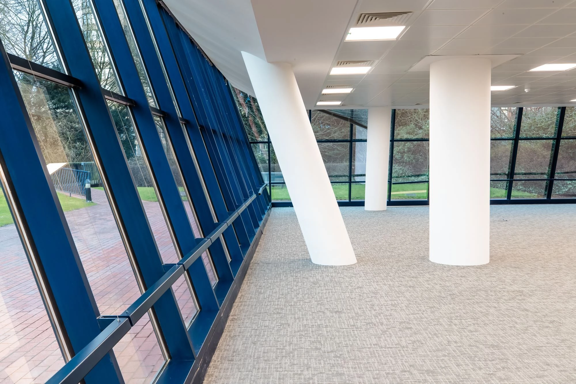 蓝色利尼大厦丨英国丨Susan Lacey Design-26