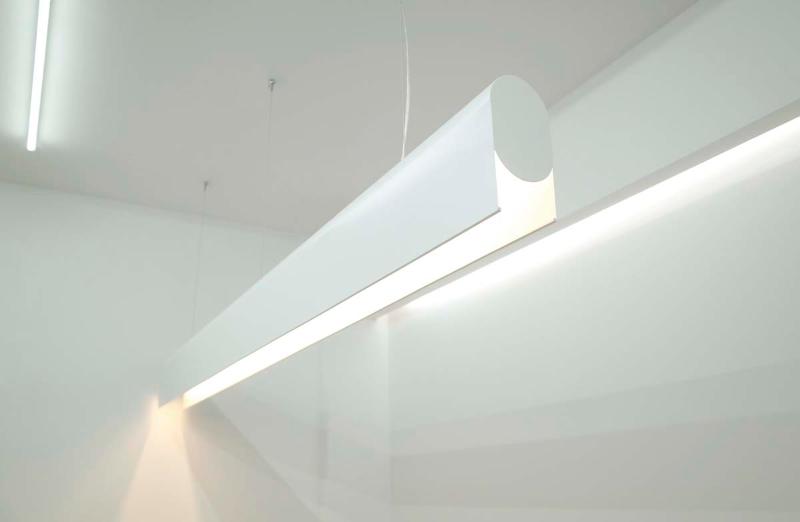 简约白诠释温馨婚礼小店-11