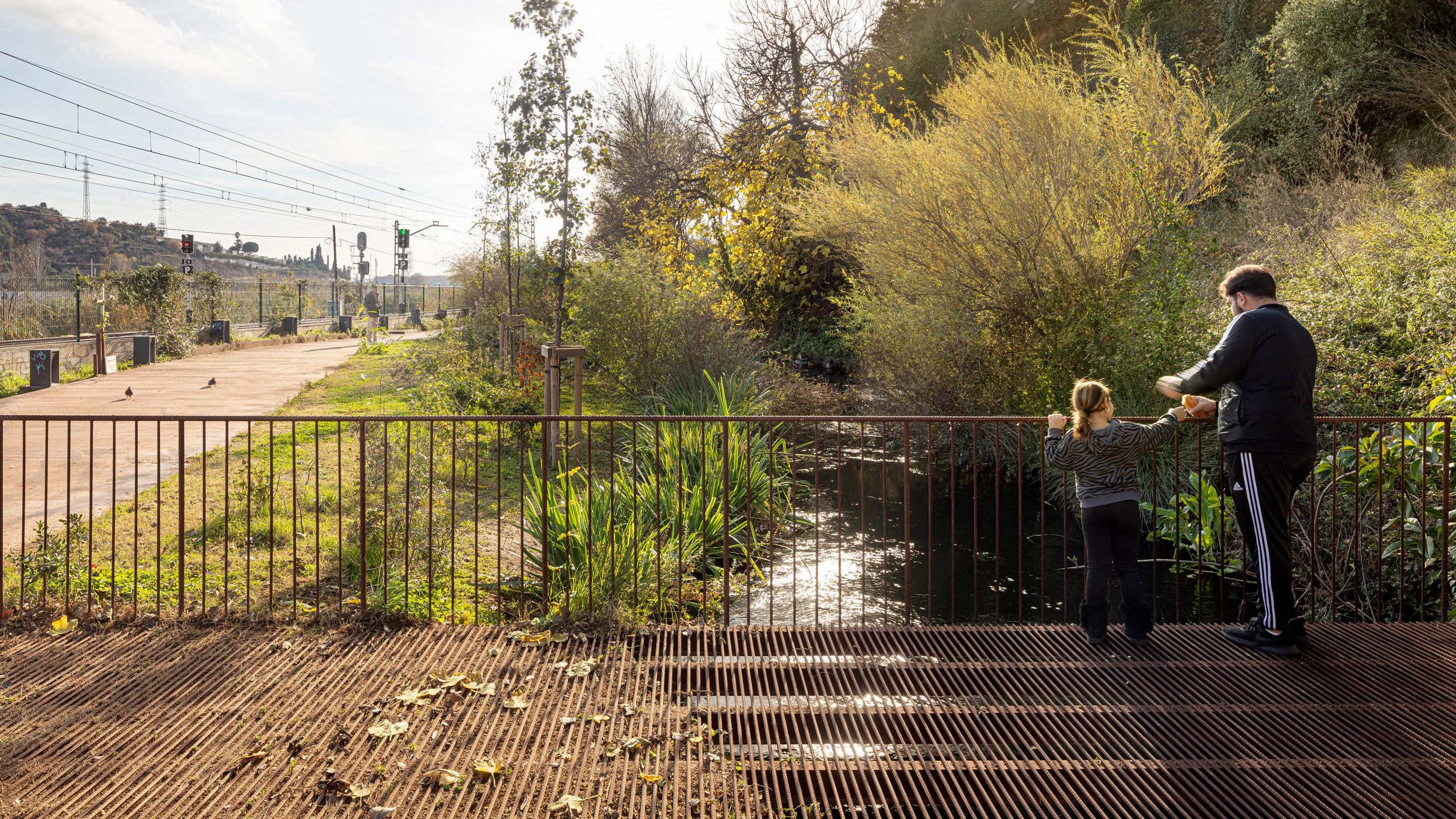 Rec Comtal 环境修复丨西班牙巴塞罗那丨Adrià Goula-0