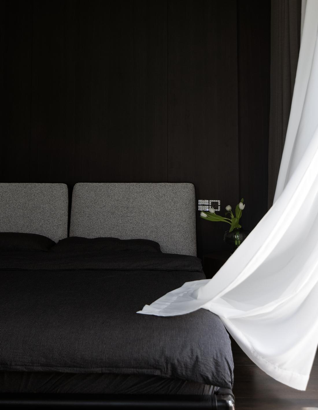 现代轻奢质感别墅设计-40