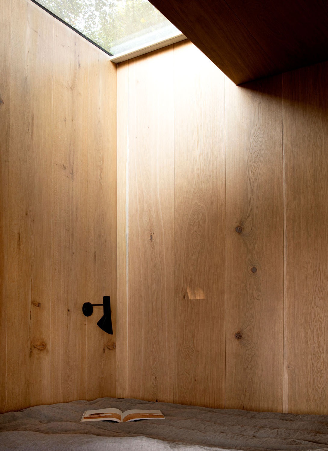 峡湾船屋丨Norm Architects-31