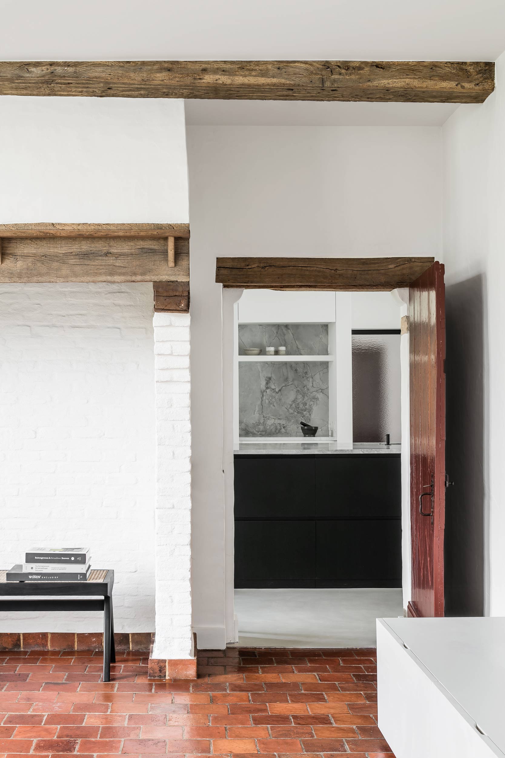 普特 18 世纪方形农场翻新丨比利时丨Nils Van der Celen-6