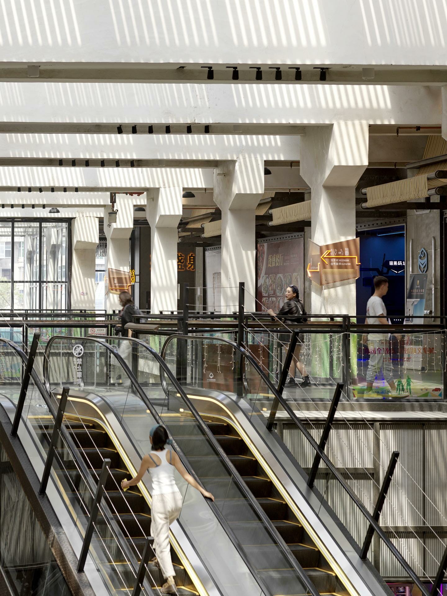 Dahua 1935 | Woods Bagot-12