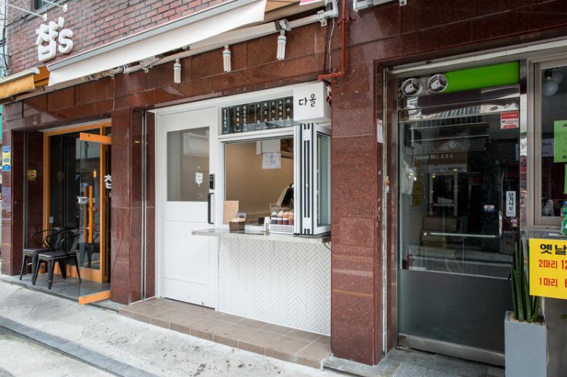 简约 8 坪韩式快餐店设计，空间利用的极致展现-3