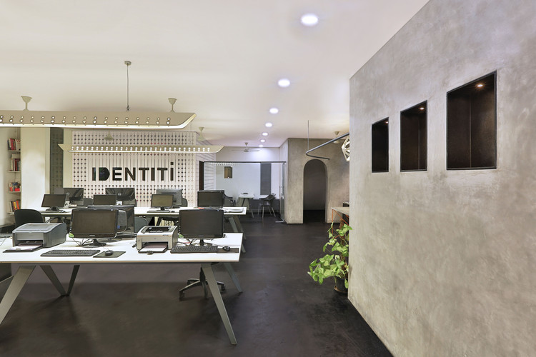 活力四溢的印度广告公司翻修设计-9