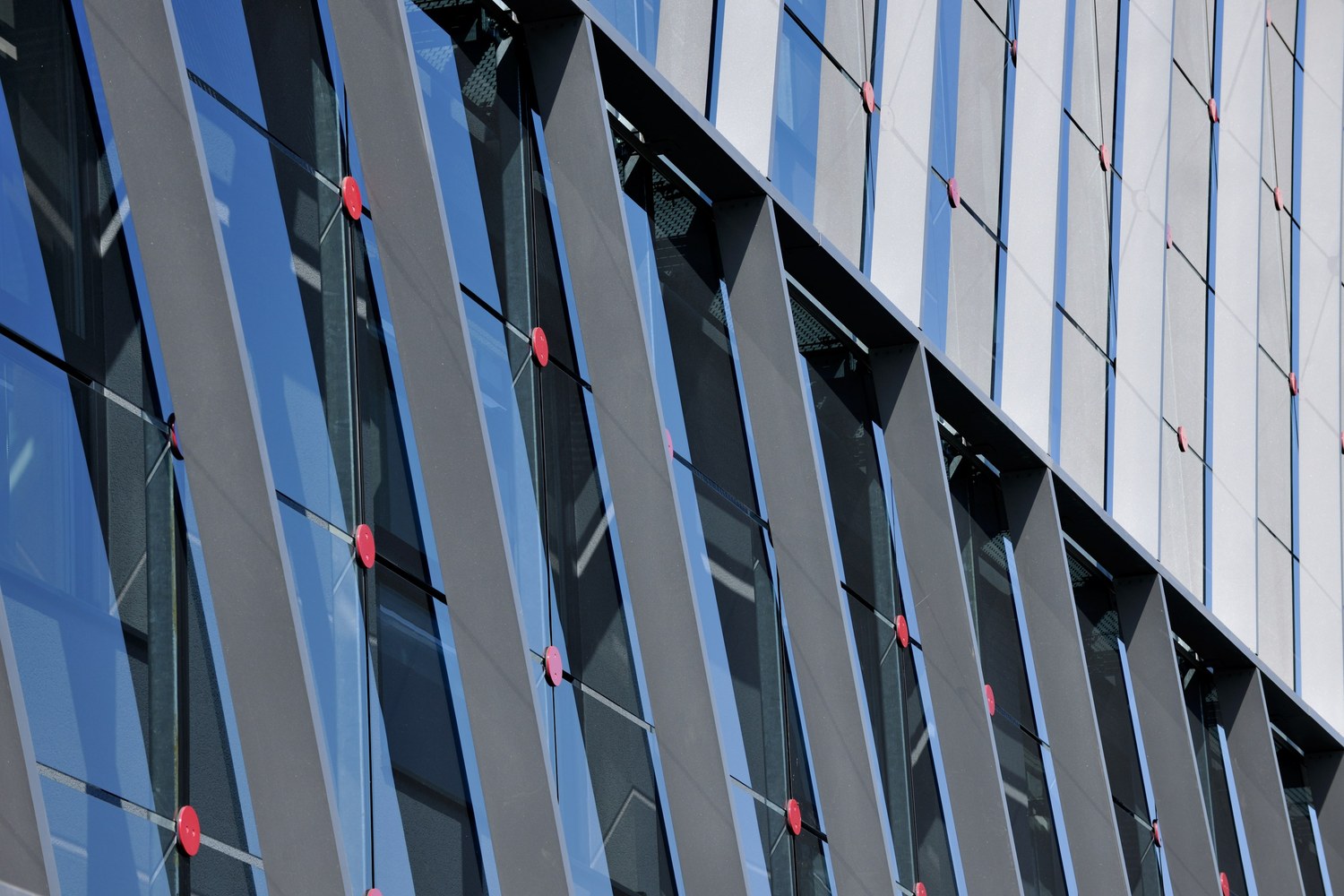 超级形态 Podkriznik 办公室大楼 | “推进”设计-25