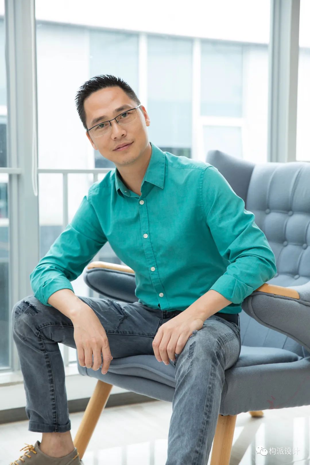 融合古典与现代的别墅设计-34