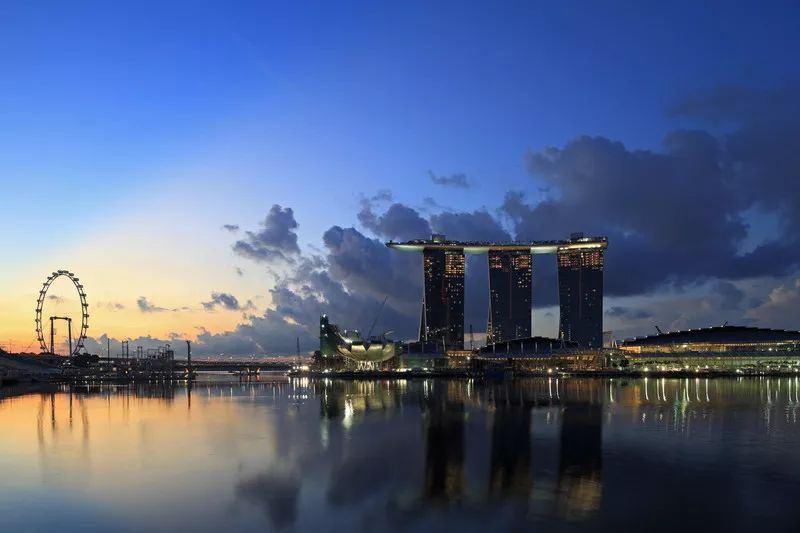 沪上最大室内花园中庭——LuOne 商业综合体-10