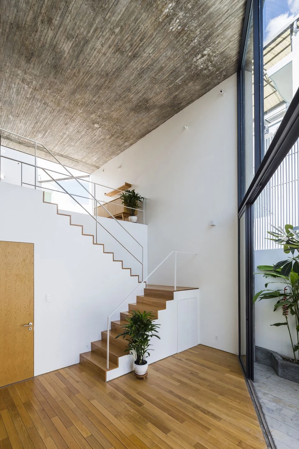 越南密集住宅区的三维花园住宅-38