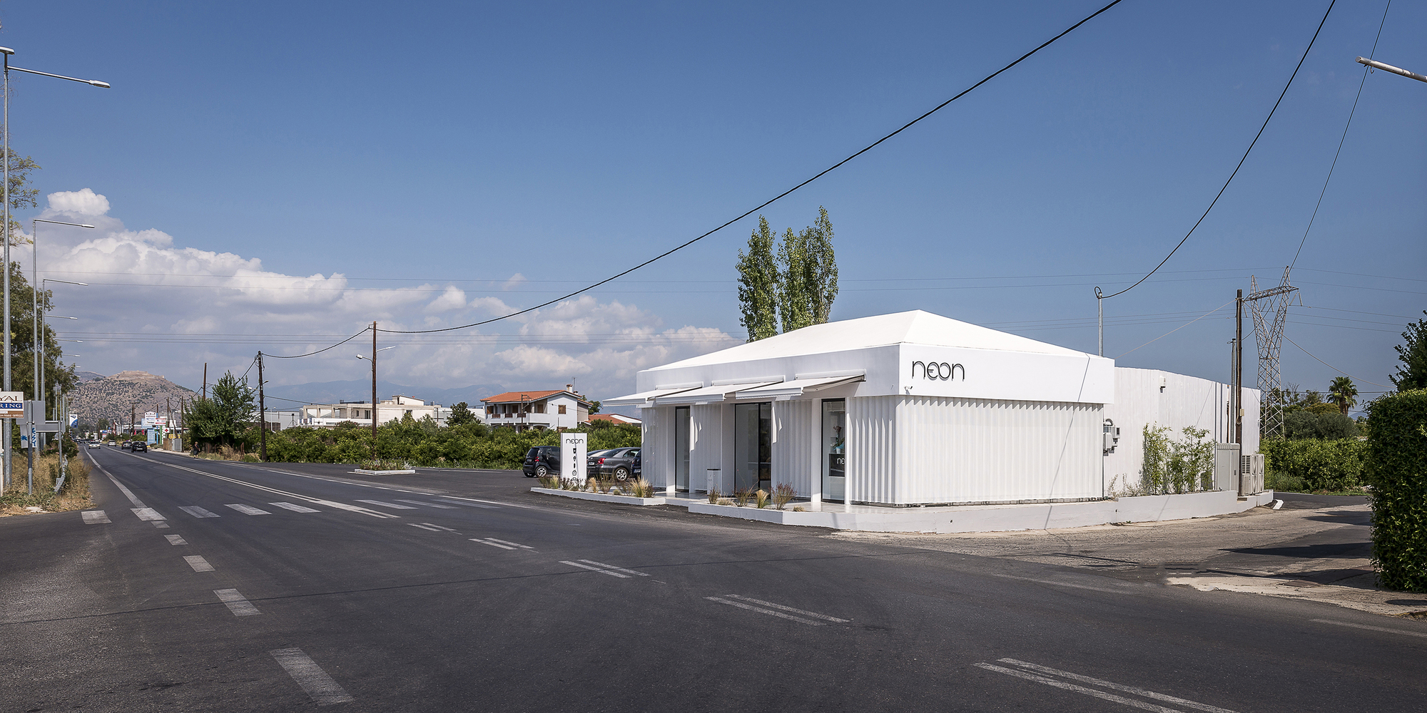 Neon Bakery & Coffee / Studio 2Pi Architecture-31