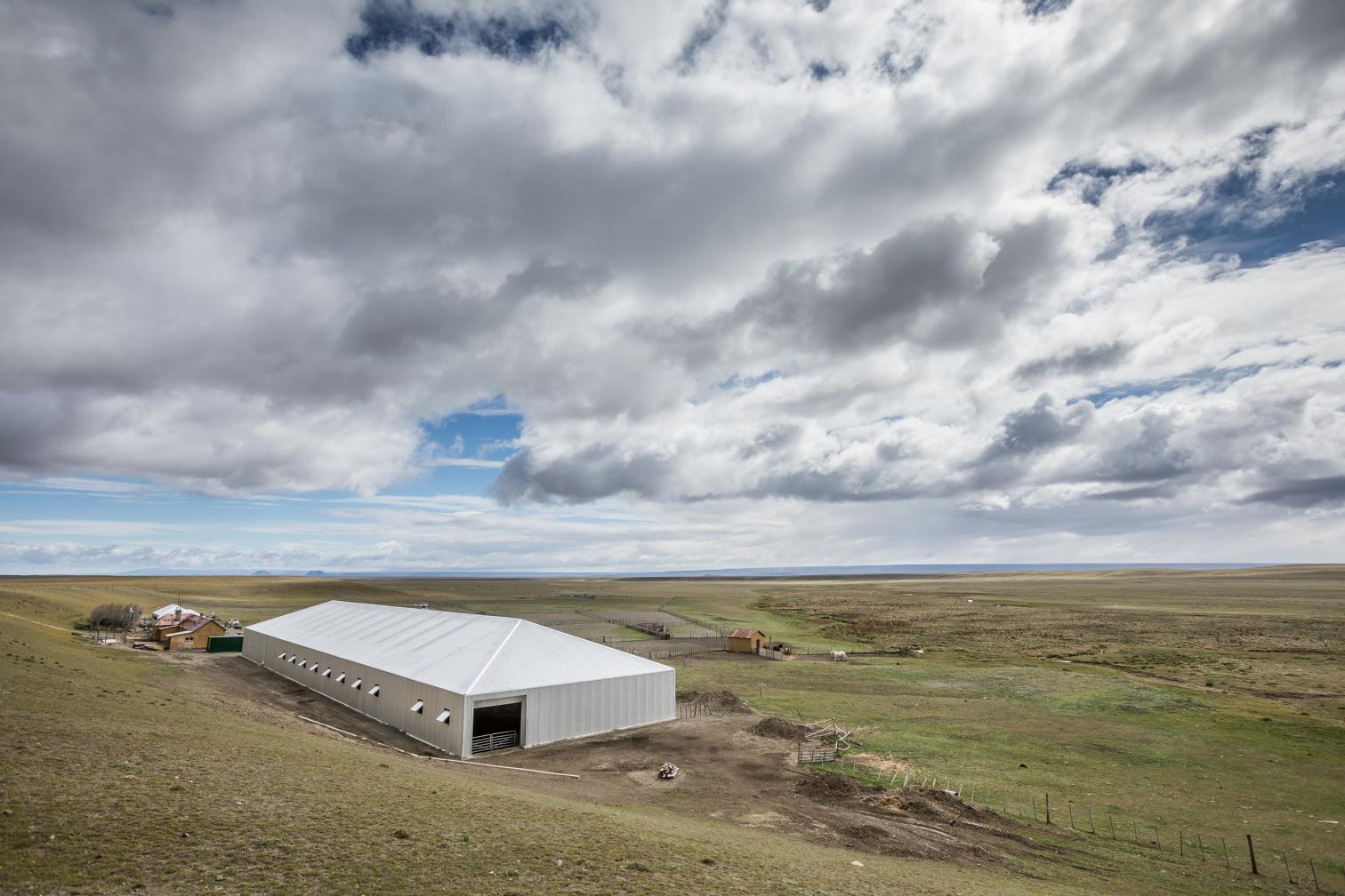 阿根廷 Patagonia 牧场改建，简约实用融入当地传统-19