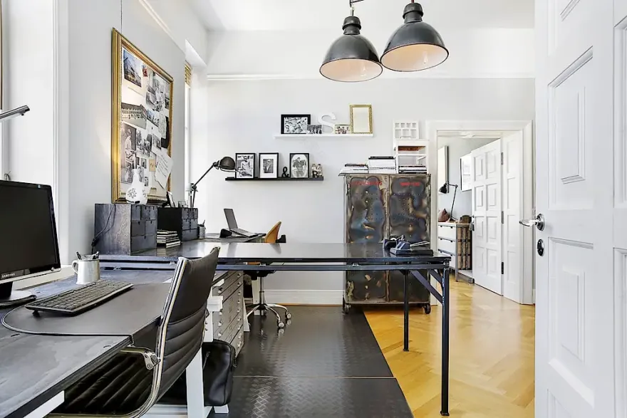 瑞典古堡中的混搭疯狂公寓-7