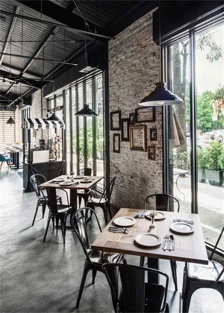 台中 Gatto Bianc 咖啡馆 | 法式复古怀旧风的设计演绎-19