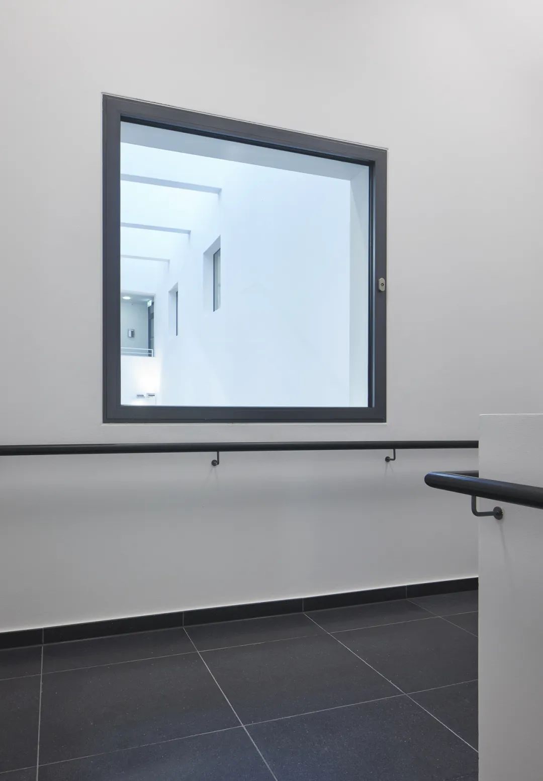 波鸿鲁尔大学ZGH研究中心丨德国波鸿丨盖博建筑设计-50