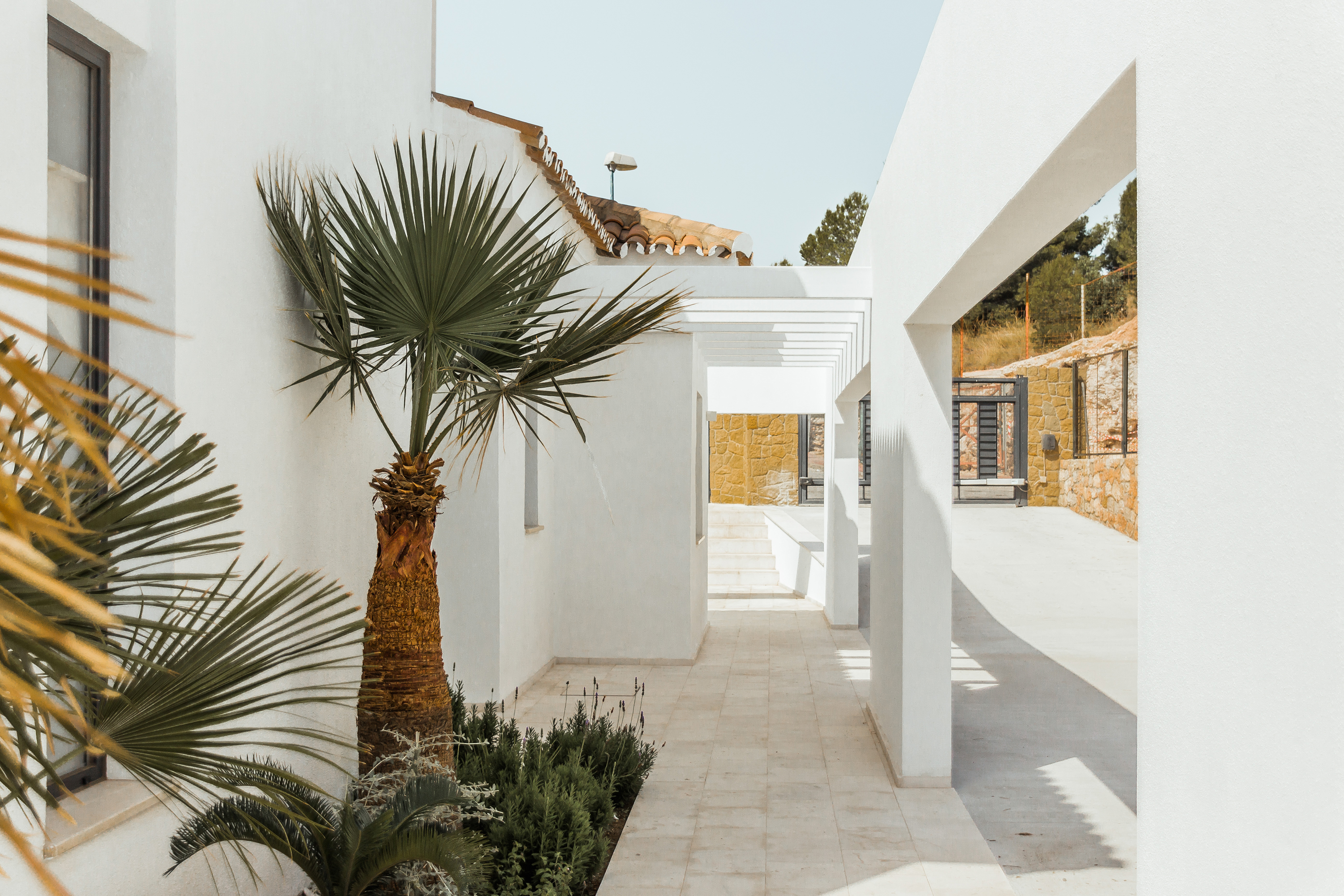 House Renovation and Extension in Pinares | GANA Arquitectura-31