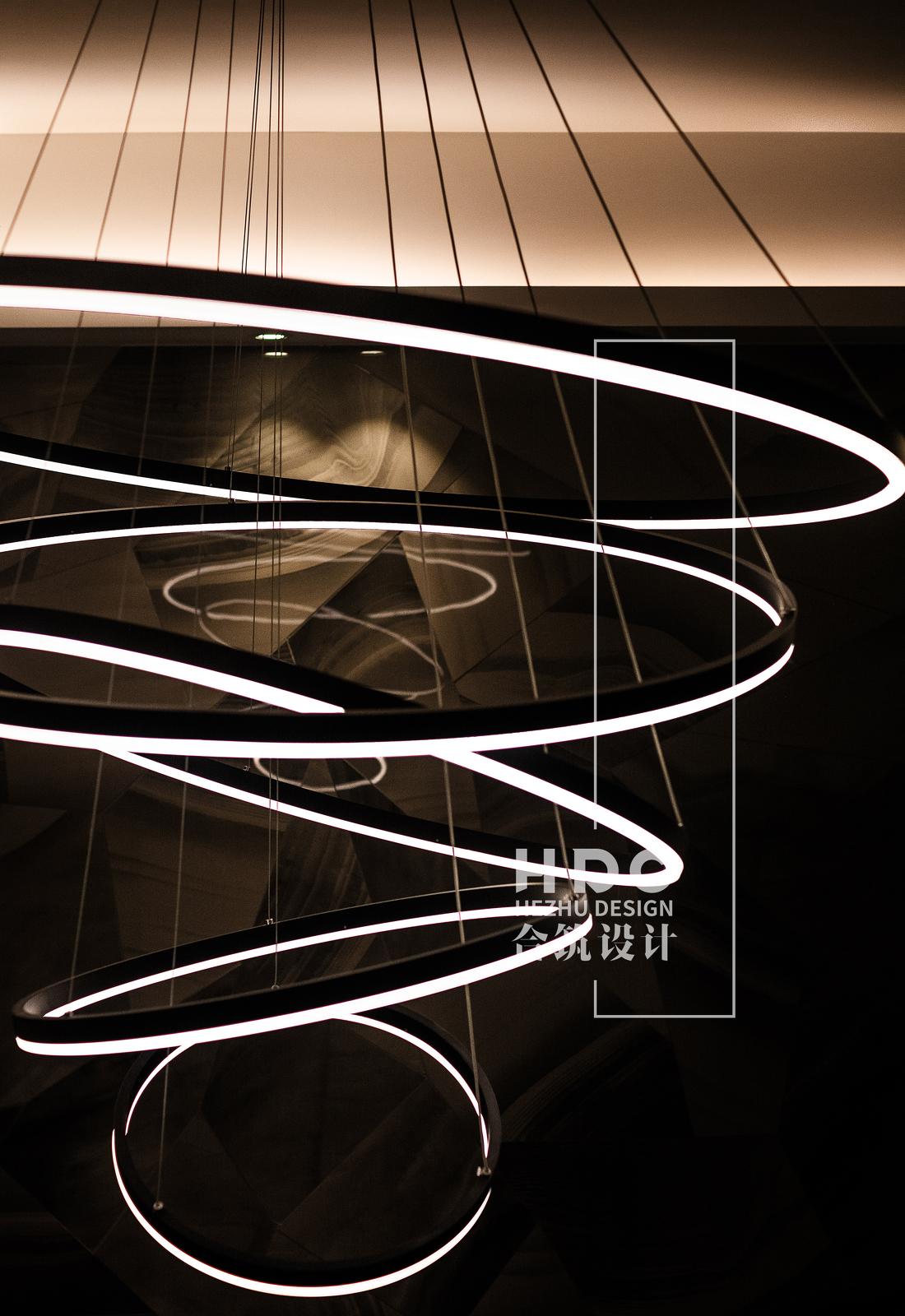 宁静沉稳的现代家居设计-38