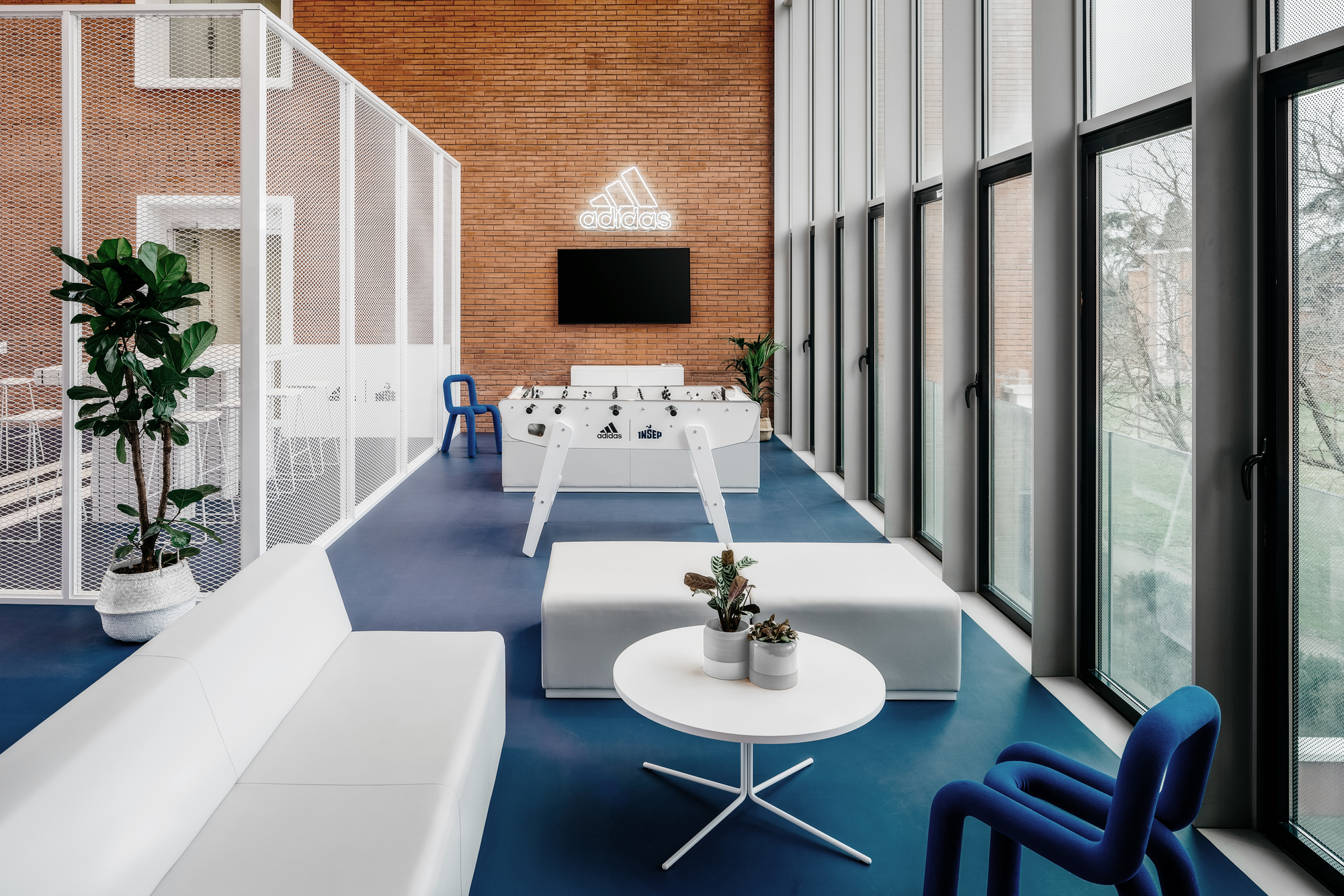 ADIDAS X INSEP Space / Ubalt architectes-12