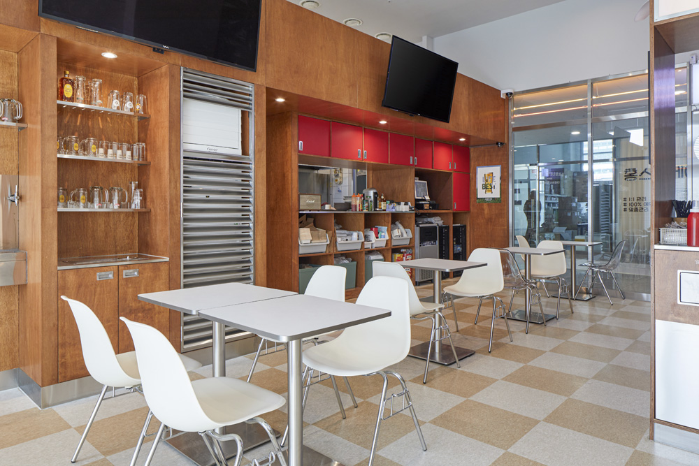 21 平现代复古风汉堡店 设计感与美味并存-4