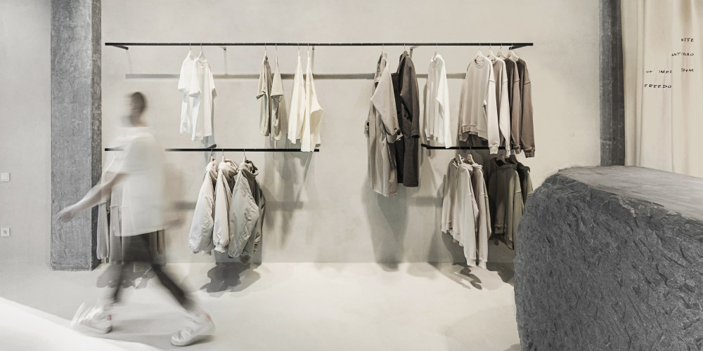 简约魅力 | 欧米尔塔时尚店设计-0