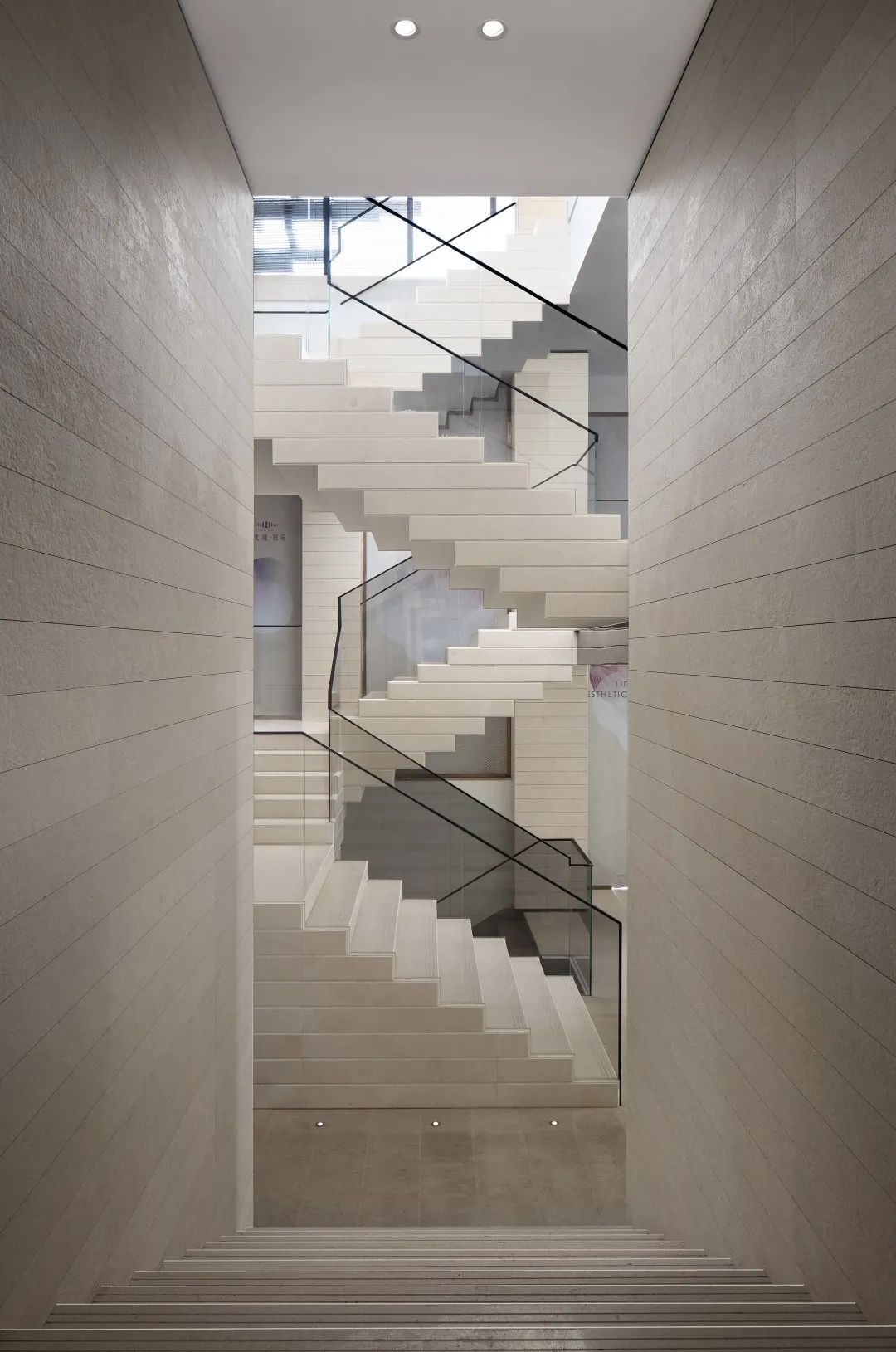  矩阵纵横丨苏州 阳光城檀悦售楼处   室内设计 丨中国苏州-18