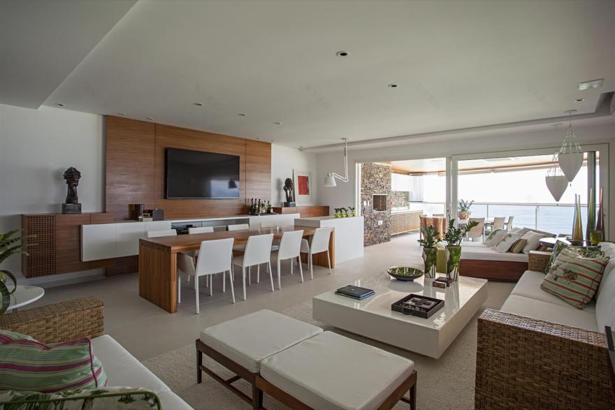 巴西圣洛伦索海岸公寓 | 木质魅力的现代住宅设计-1