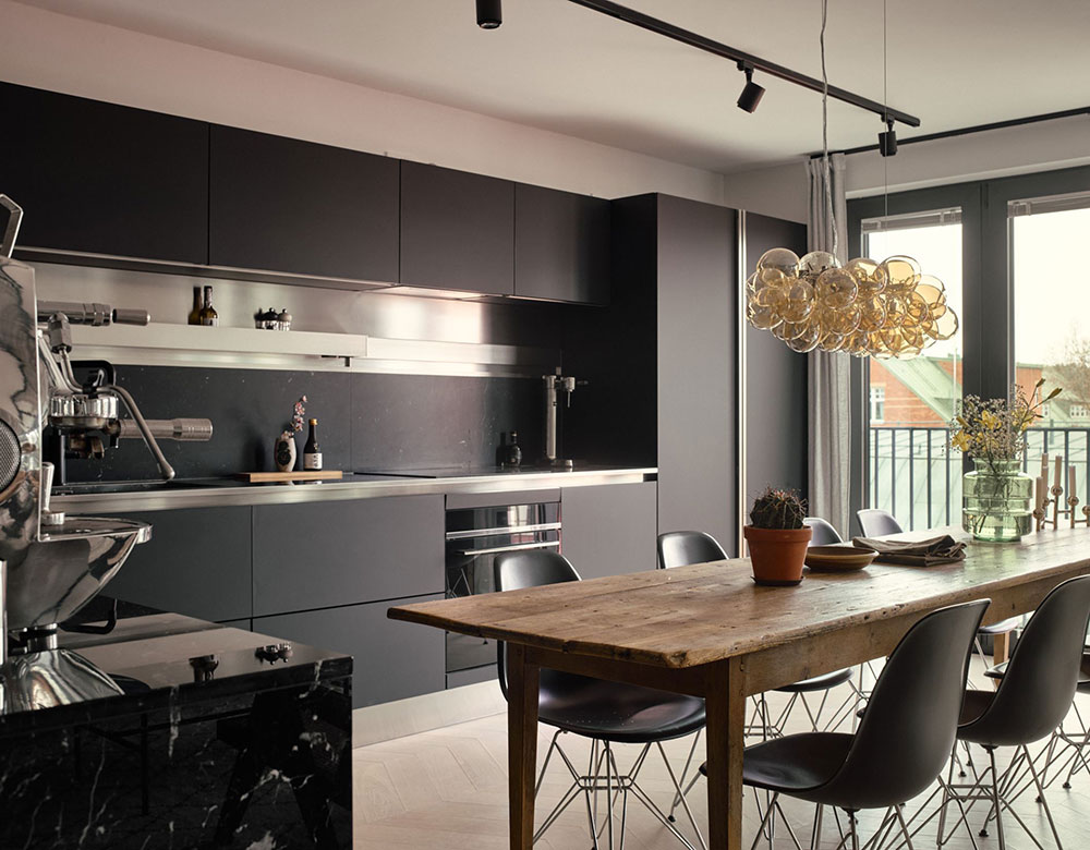 斯德哥尔摩时尚顶层公寓，玻璃隔墙成焦点-12