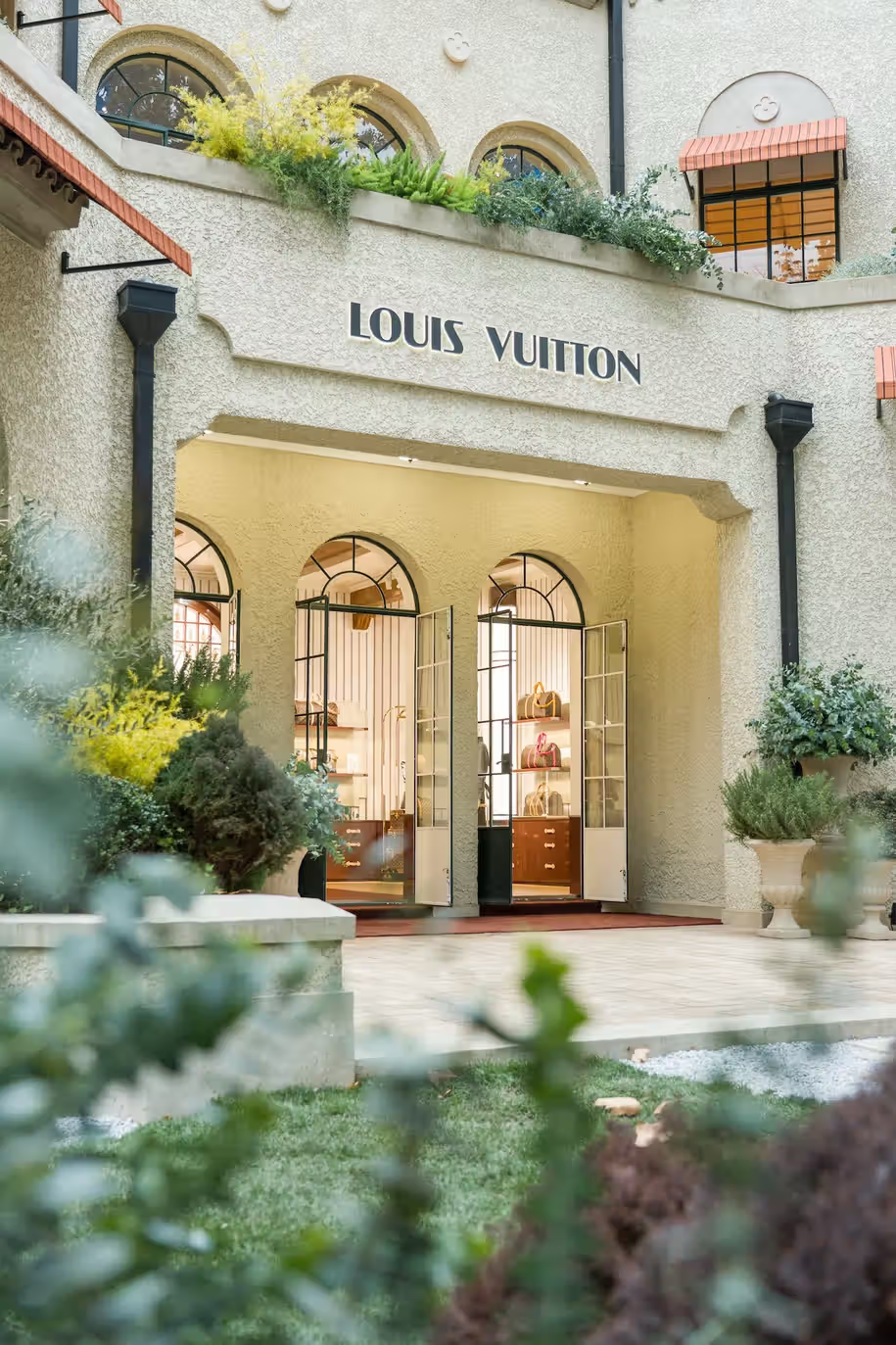 LV上海武康路「路易威登酒店」限时快闪店丨中国上海-14