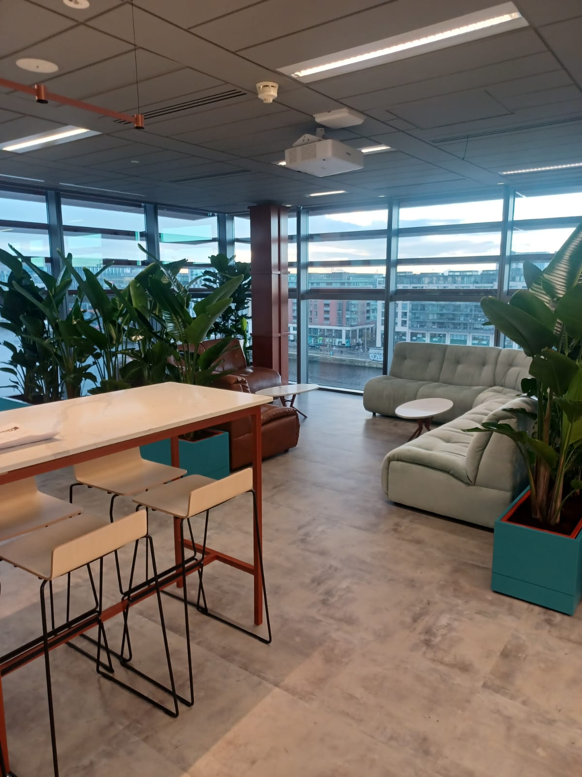 PWC 6th Floor Staff Restaurant, Seating Area & Lounges-16