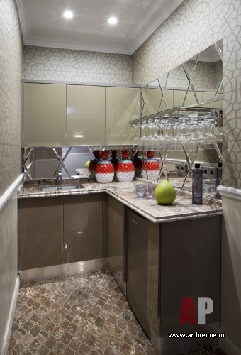 男士艺术装饰风格带殖民元素的联排别墅室内设计-44